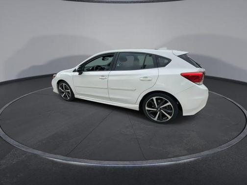 Crystal White Pearl 2022 Subaru Impreza Sport