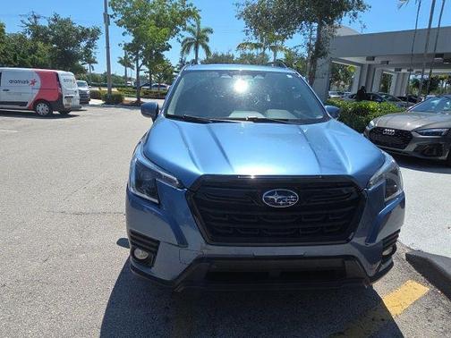 Horizon Blue Pearl 2022 Subaru Forester Premium