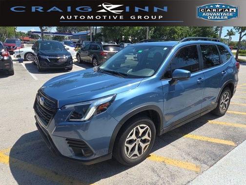 Horizon Blue Pearl 2022 Subaru Forester Premium