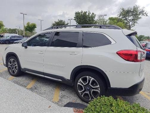 2023 Subaru Ascent Limited 7-Passenger