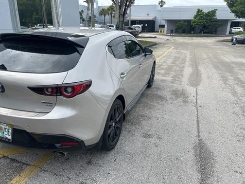 2023 Mazda Mazda3 Premium Plus