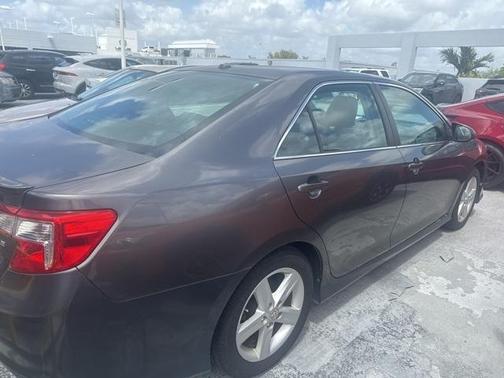 2014 Toyota Camry SE