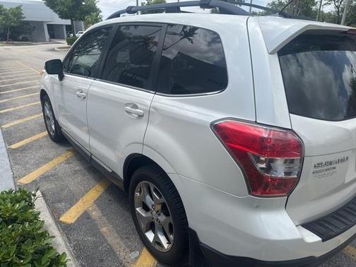 2015 Subaru Forester 2.5i Touring