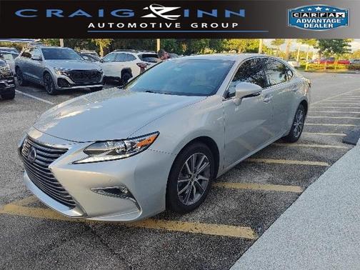 2018 Lexus ES 300h Base