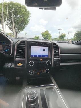 Magnetic 2020 Ford Expedition XLT