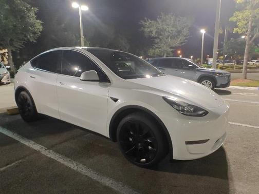 2023 Tesla Model Y Long Range