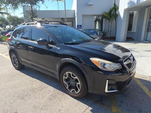 Crystal Black Silica 2017 Subaru Crosstrek 2.0i Premium