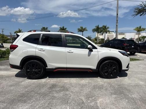 2023 Subaru Forester Sport