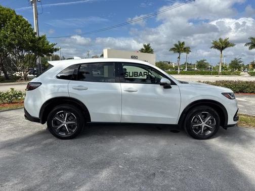 2023 Honda HR-V EX-L
