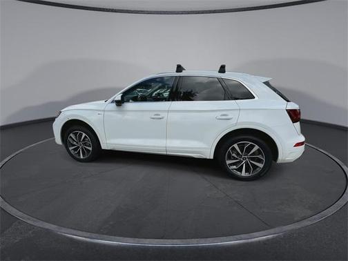 2024 Audi Q5 45 S line quattro Premium