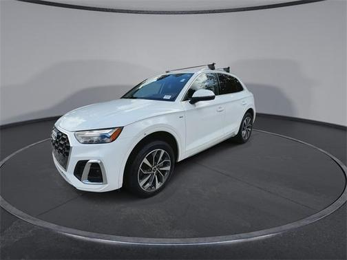 2024 Audi Q5 45 S line quattro Premium