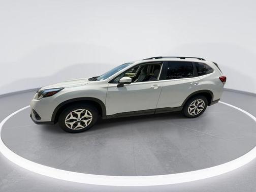 Crystal White Pearl 2024 Subaru Forester Premium