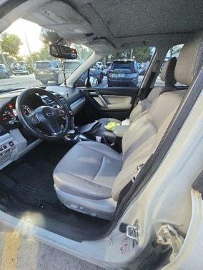 Satin White Pearl 2015 Subaru Forester 2.5i Limited
