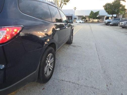 2017 Chevrolet Traverse LS