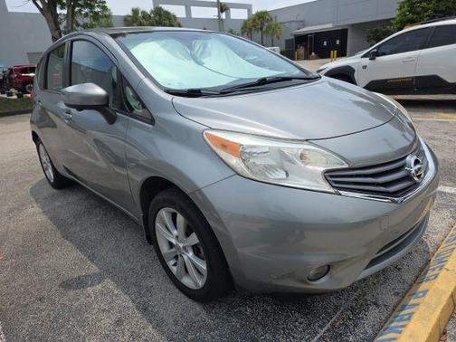 Magnetic Gray 2015 Nissan Versa Note SL