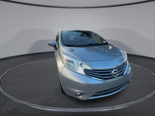 Magnetic Gray 2015 Nissan Versa Note SL