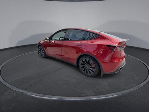 White 2024 Tesla Model Y Performance