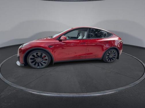 White 2024 Tesla Model Y Performance