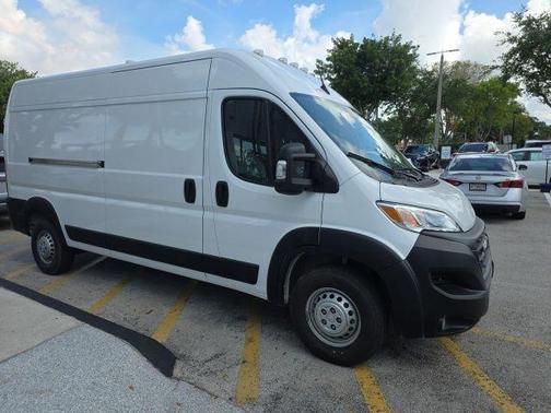 Bright White Clearcoat 2025 RAM ProMaster 3500 High Roof