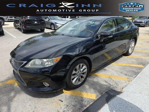 Obsidian Black 2013 Lexus ES 300h Base