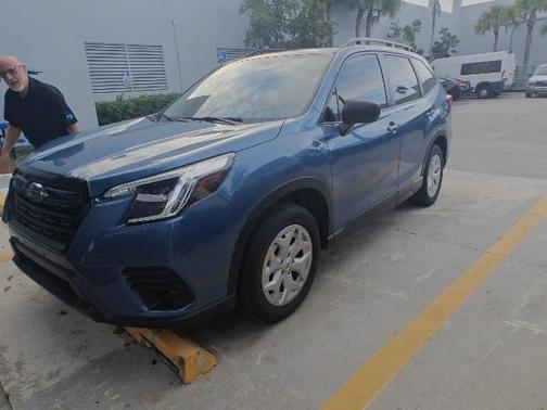 2023 Subaru Forester Base (CVT)