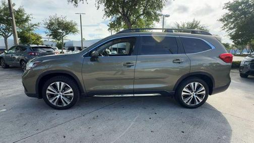 Autumn Green Metallic 2022 Subaru Ascent Limited 7-Passenger