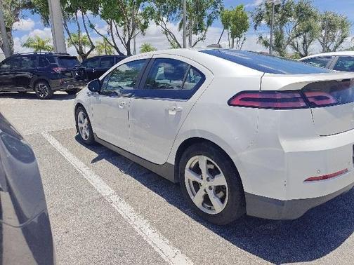 2015 Chevrolet Volt Base