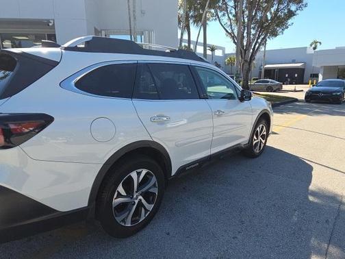 2021 Subaru Outback Touring XT