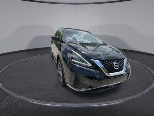 Black 2020 Nissan Murano SV