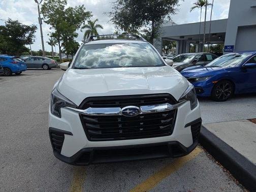 Crystal White Pearl 2024 Subaru Ascent Premium