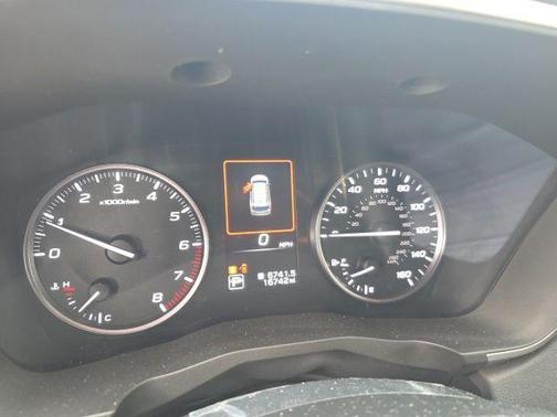Crystal White Pearl 2024 Subaru Ascent Premium
