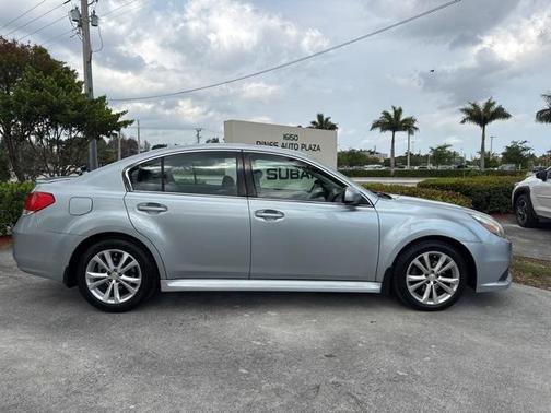 2013 Subaru Legacy 2.5i Limited