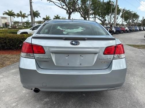2013 Subaru Legacy 2.5i Limited