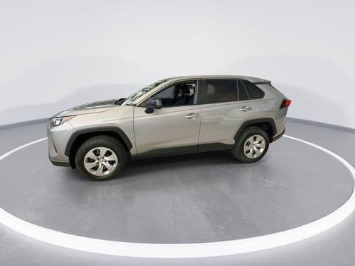 Silver Sky Metallic 2022 Toyota RAV4 LE