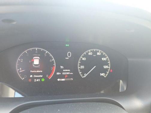 White 2023 Honda HR-V EX-L