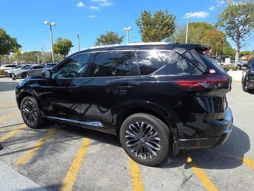 2024 Nissan Rogue Platinum