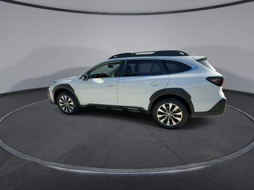 Crystal White Pearl 2024 Subaru Outback Limited