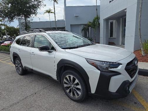 Crystal White Pearl 2024 Subaru Outback Limited