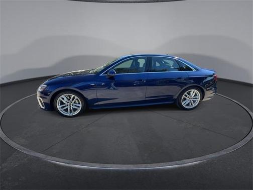 2024 Audi A4 45 S line quattro Premium