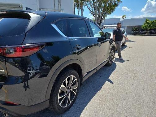 Jet Black Mica 2023 Mazda CX-5 2.5 S Premium