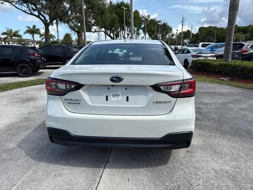 2022 Subaru Legacy Premium