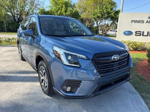2024 Subaru Forester Premium