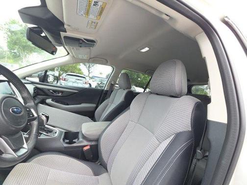 Crystal White Pearl 2023 Subaru Outback Premium