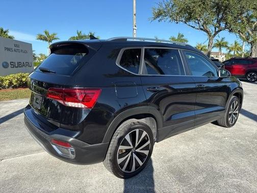 2022 Volkswagen Taos 1.5T SE