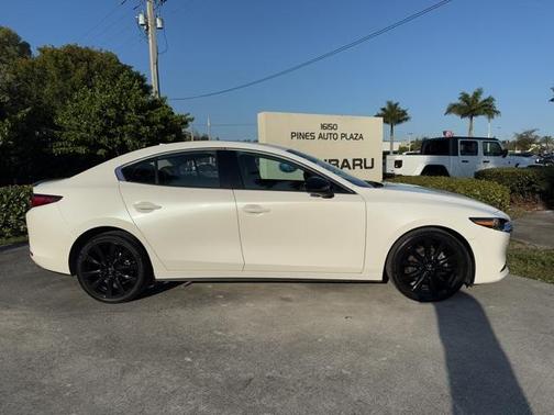 2022 Mazda Mazda3 AWD w/Premium Package