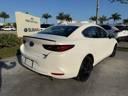 2022 Mazda Mazda3 AWD w/Premium Package
