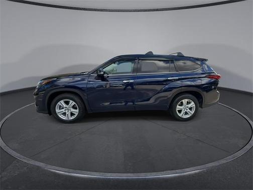2022 Toyota Highlander L