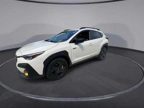 Crystal White Pearl 2026 Subaru Crosstrek Sport