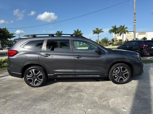 2023 Subaru Ascent Limited 8-Passenger