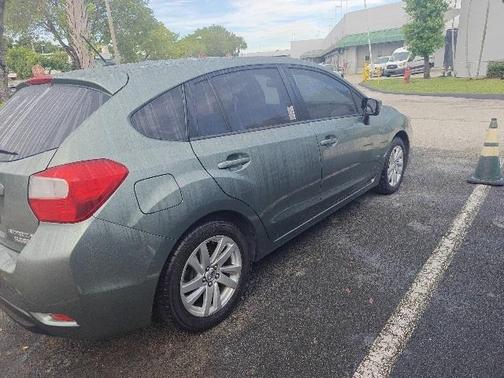 2015 Subaru Impreza 2.0i Premium